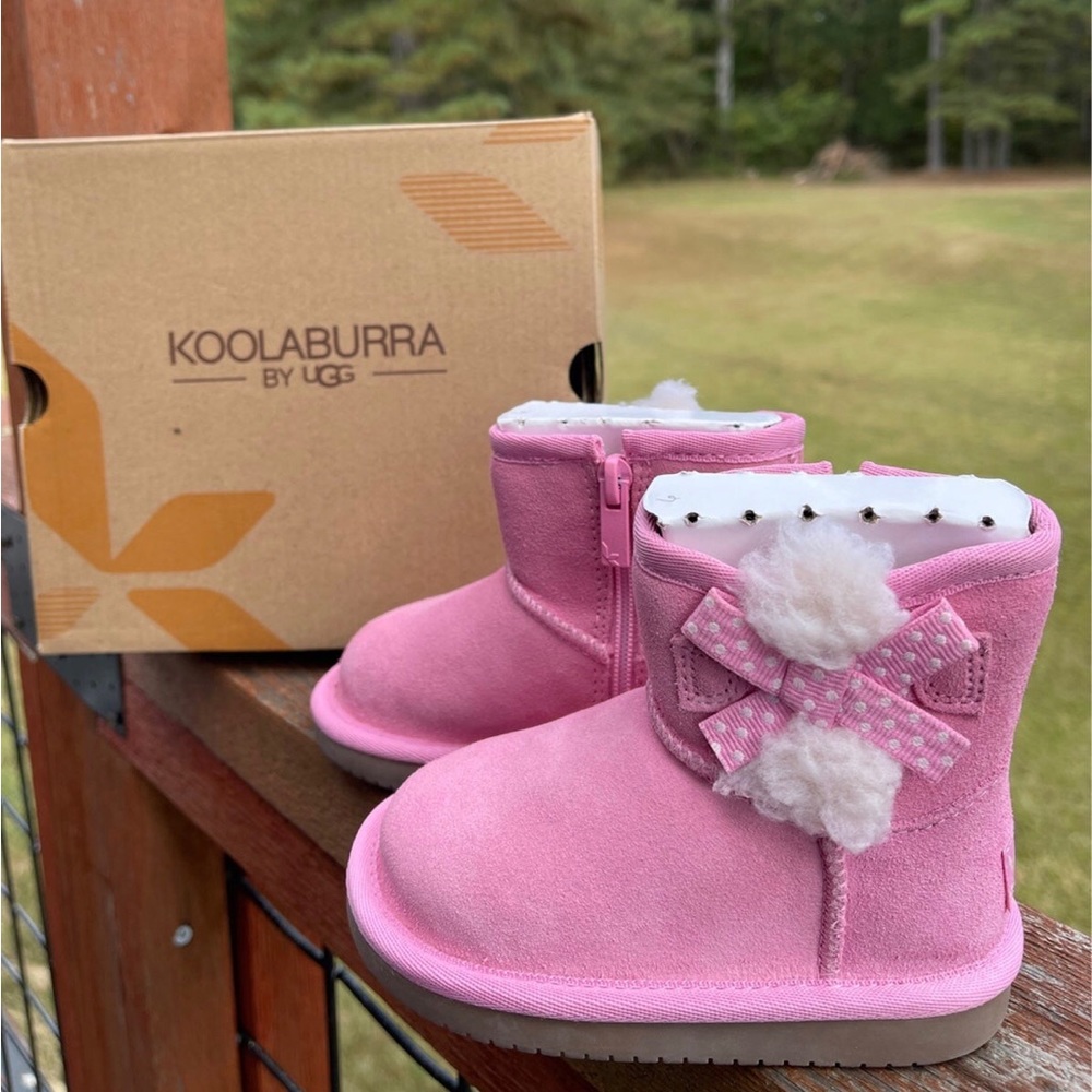KOOLABURRA BY UGG/ VICTORIA TODDLER MINI DOTS PINK BOOTS SZ 7 TODDLER BRAND NEW